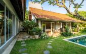 Туры в отель Jungle Amaranth Canggu – Exclusive 3BR Retreat with Pool, Modern Amenities and Top Location Villa Туры в отель Jungle Amaranth Canggu – Exclusive 3BR Retreat with Pool, Modern Amenities and Top Location Villa