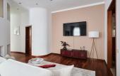 Туры в отель GM Apartments Ultramodnaya Chetverka na Patrikakh Flat Туры в отель GM Apartments Ultramodnaya Chetverka na Patrikakh Flat
