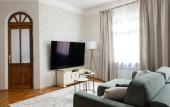 Туры в отель GM Apartments Novaya i tikhaya Trekhkomnatnaya na Tverskoy Flat Туры в отель GM Apartments Novaya i tikhaya Trekhkomnatnaya na Tverskoy Flat