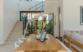 Туры в отель Puri Senang - Luxury 4BR Pool Villa in Central Berawa, Near Beach Туры в отель Puri Senang - Luxury 4BR Pool Villa in Central Berawa, Near Beach
