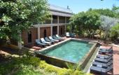 Туры в отель The Garden Lodge Pereybere - Piscine Туры в отель The Garden Lodge Pereybere - Piscine