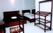 Туры в отель Black And White Kandy Guest House Туры в отель Black And White Kandy Guest House