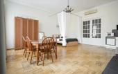 Туры в отель 1912 U Anichkova Mosta №1 Apartments Туры в отель 1912 U Anichkova Mosta №1 Apartments