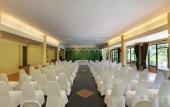Туры в отель Hotel and Beach Bungalow at Lanta Resort Туры в отель Hotel and Beach Bungalow at Lanta Resort