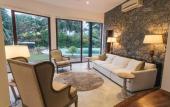Туры в отель Villa Thuya Туры в отель Villa Thuya