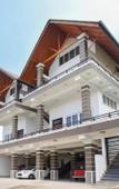 Туры в отель Queens Lake Cabin Туры в отель Queens Lake Cabin