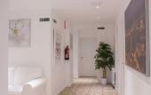 Туры в отель Hostal Nova Туры в отель Hostal Nova