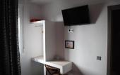 Туры в отель Hostal Abril Туры в отель Hostal Abril