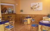 Туры в отель Hostal Moscatel Туры в отель Hostal Moscatel
