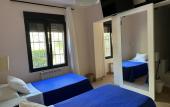 Туры в отель Hostal Moscatel Туры в отель Hostal Moscatel