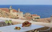 Туры в отель Moni Emvasis Luxury Suites Туры в отель Moni Emvasis Luxury Suites