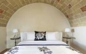 Туры в отель Moni Emvasis Luxury Suites Туры в отель Moni Emvasis Luxury Suites