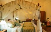 Туры в отель Castle Hill Bungalow Туры в отель Castle Hill Bungalow