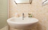 Туры в отель Meltin' Rome Guesthouse Туры в отель Meltin' Rome Guesthouse