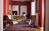 Туры в отель Relais Teatro Argentina Туры в отель Relais Teatro Argentina