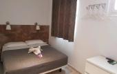 Туры в отель Hostal Martinval Туры в отель Hostal Martinval