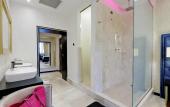 Туры в отель Spanish Diamond Luxury Suites & Jacuzzi Туры в отель Spanish Diamond Luxury Suites & Jacuzzi