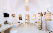 Туры в отель Iriana Suites Туры в отель Iriana Suites