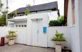 Туры в отель Four on Drupadi Villa Туры в отель Four on Drupadi Villa