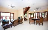 Туры в отель Four on Drupadi Villa Туры в отель Four on Drupadi Villa