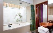 Туры в отель Four on Drupadi Villa Туры в отель Four on Drupadi Villa