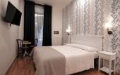 Туры в отель Domus Iuliae Guest House Туры в отель Domus Iuliae Guest House