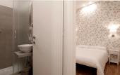 Туры в отель Domus Iuliae Guest House Туры в отель Domus Iuliae Guest House