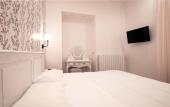 Туры в отель Domus Iuliae Guest House Туры в отель Domus Iuliae Guest House