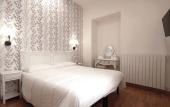 Туры в отель Domus Iuliae Guest House Туры в отель Domus Iuliae Guest House