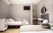 Туры в отель Hola Rooms Туры в отель Hola Rooms
