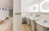 Туры в отель Y Hostel - Albergue Juvenil Туры в отель Y Hostel - Albergue Juvenil