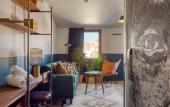 Туры в отель Selina Secret Garden Lisbon - Hostel Туры в отель Selina Secret Garden Lisbon - Hostel