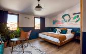 Туры в отель Selina Secret Garden Lisbon - Hostel Туры в отель Selina Secret Garden Lisbon - Hostel