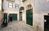 Туры в отель Selina Secret Garden Lisbon - Hostel Туры в отель Selina Secret Garden Lisbon - Hostel