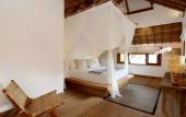 Туры в отель Villa Waterlily by Villa Finder Туры в отель Villa Waterlily by Villa Finder