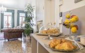 Туры в отель Grand Canal Suites Туры в отель Grand Canal Suites