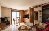 Туры в отель Avenue Suites & Appart hotel Deluxe Туры в отель Avenue Suites & Appart hotel Deluxe