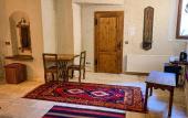 Туры в отель Risus Cave Suites Туры в отель Risus Cave Suites