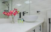 Туры в отель Marco Polo - 1BR with Marina Views Near Metro & Marina Mall Apartments Туры в отель Marco Polo - 1BR with Marina Views Near Metro & Marina Mall Apartments