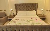 Туры в отель One the Island Guest House Туры в отель One the Island Guest House