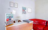 Туры в отель Super OYO 91535 J&b Rooms Tomang Туры в отель Super OYO 91535 J&b Rooms Tomang