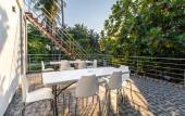 Туры в отель SIS Tourist Villa Guest house Туры в отель SIS Tourist Villa Guest house