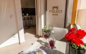 Туры в отель Paleo Suites Туры в отель Paleo Suites
