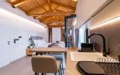 Туры в отель Paleo Suites Туры в отель Paleo Suites
