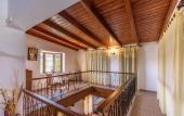 Туры в отель Exclusive Crete Villa Villa Alexia 4 Bedrooms Large Lawned Gardens Chania Туры в отель Exclusive Crete Villa Villa Alexia 4 Bedrooms Large Lawned Gardens Chania