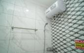 Туры в отель RedDoorz near Stasiun Senen Туры в отель RedDoorz near Stasiun Senen