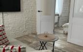Туры в отель Uyutnaya V Stile Loft V Centre Flat Туры в отель Uyutnaya V Stile Loft V Centre Flat