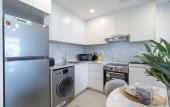 Туры в отель Jumeirah Living Near Burj Al Arab Beach Туры в отель Jumeirah Living Near Burj Al Arab Beach