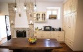 Туры в отель Apeiron Acropolis Suites Туры в отель Apeiron Acropolis Suites
