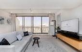 Туры в отель Tropical at Royal Amwaj with Private Beach Apartment Туры в отель Tropical at Royal Amwaj with Private Beach Apartment